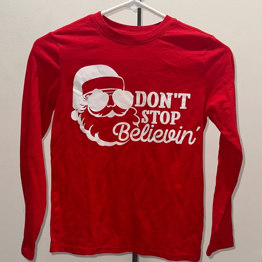 Red Santa Graphic Kids Shirt - Don't Stop Believin' Size M (8/10)